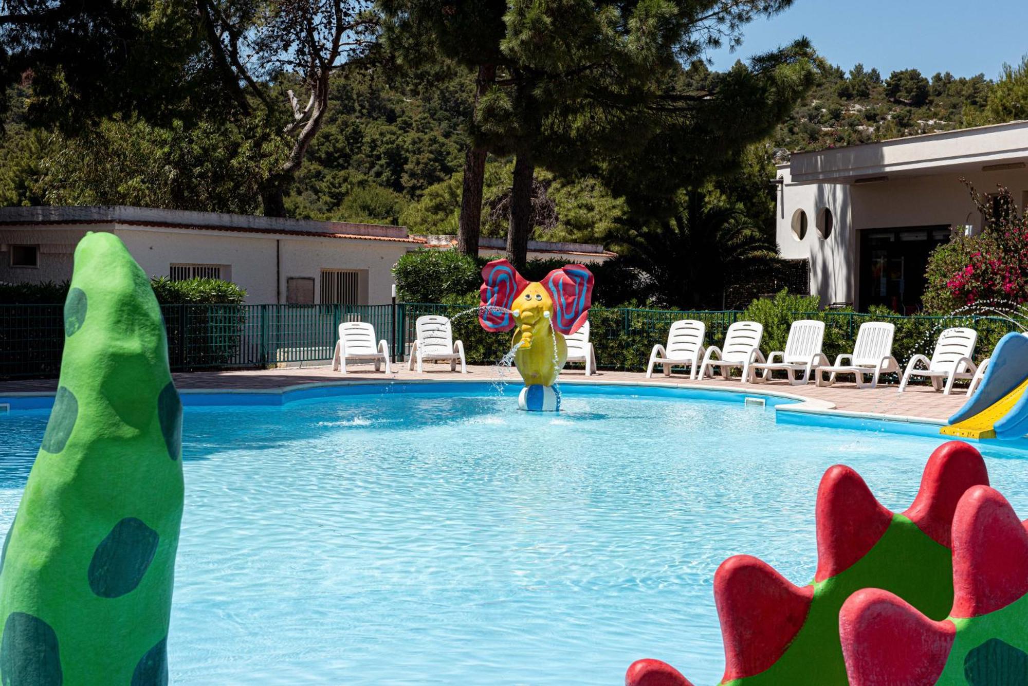 Villaggio Camping Spiaggia Lunga Vieste Exterior foto